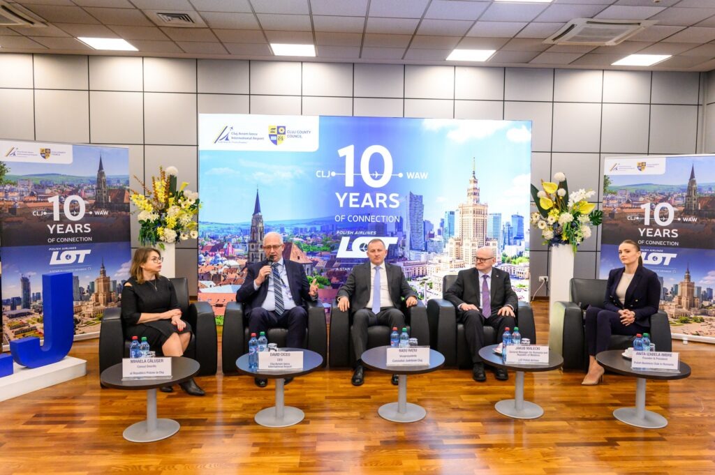 10 ani de la debutul operațiunilor companiei LOT Polish Airlines